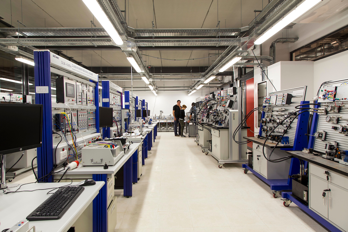  Imágenes de UTEC Fray Bentos