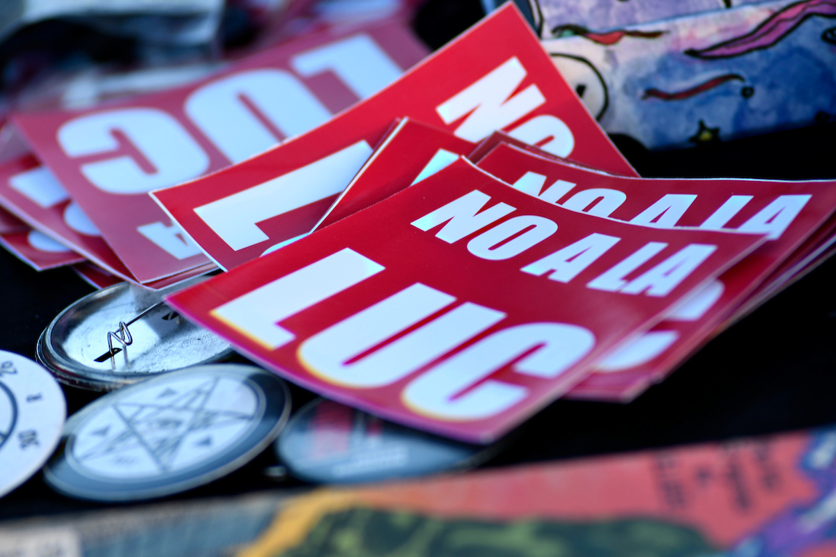 "No a la Ley de Urgente Consideración"