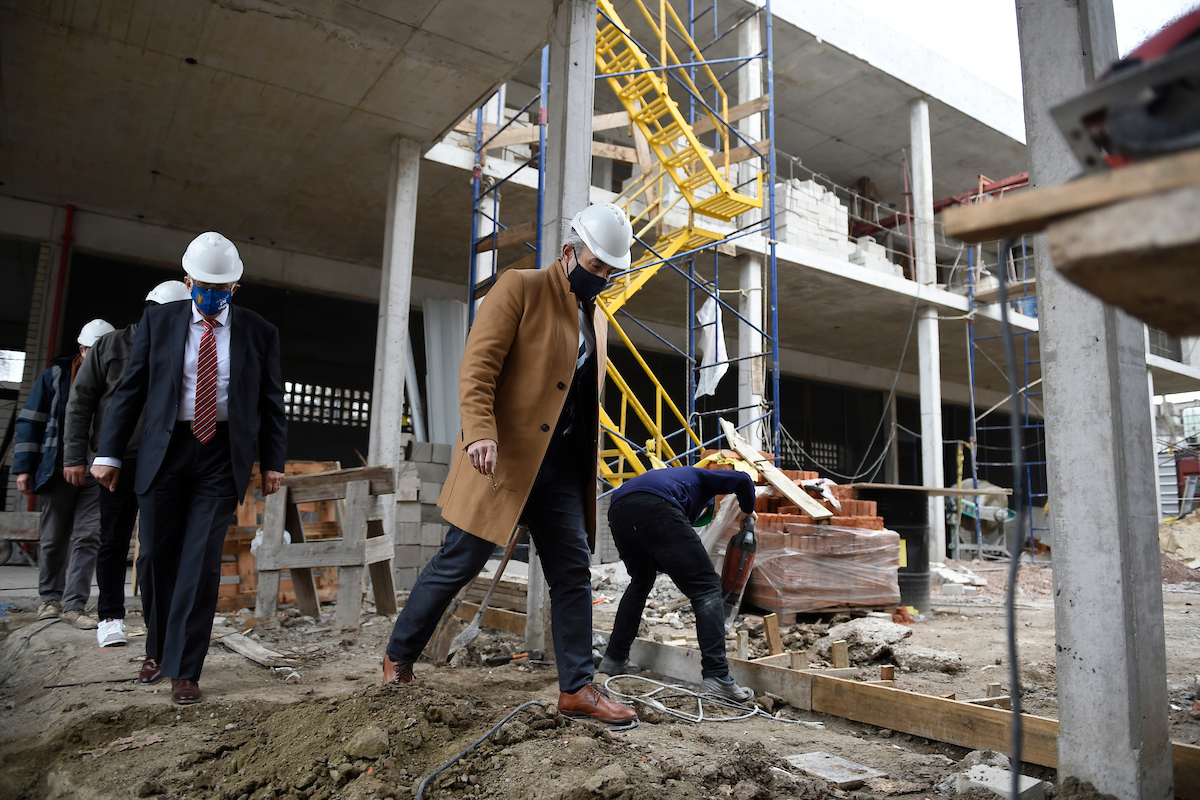 Recorrida de autoridades por centros educativos de Educación Media