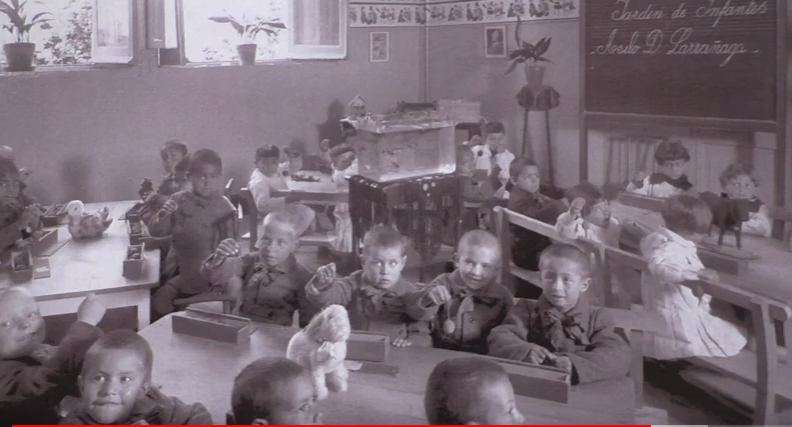 Jardín de Infantes. Asilo Dámaso Larrañaga