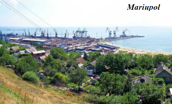 Vista lateral del puerto de Mariupol