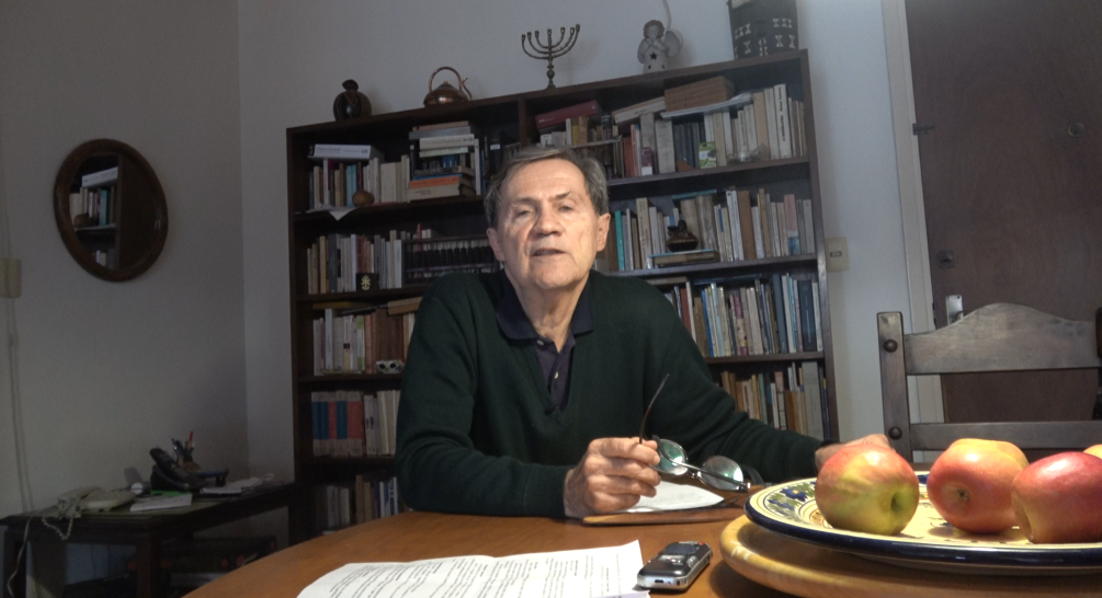 Rodrigo Arocena en su comedor