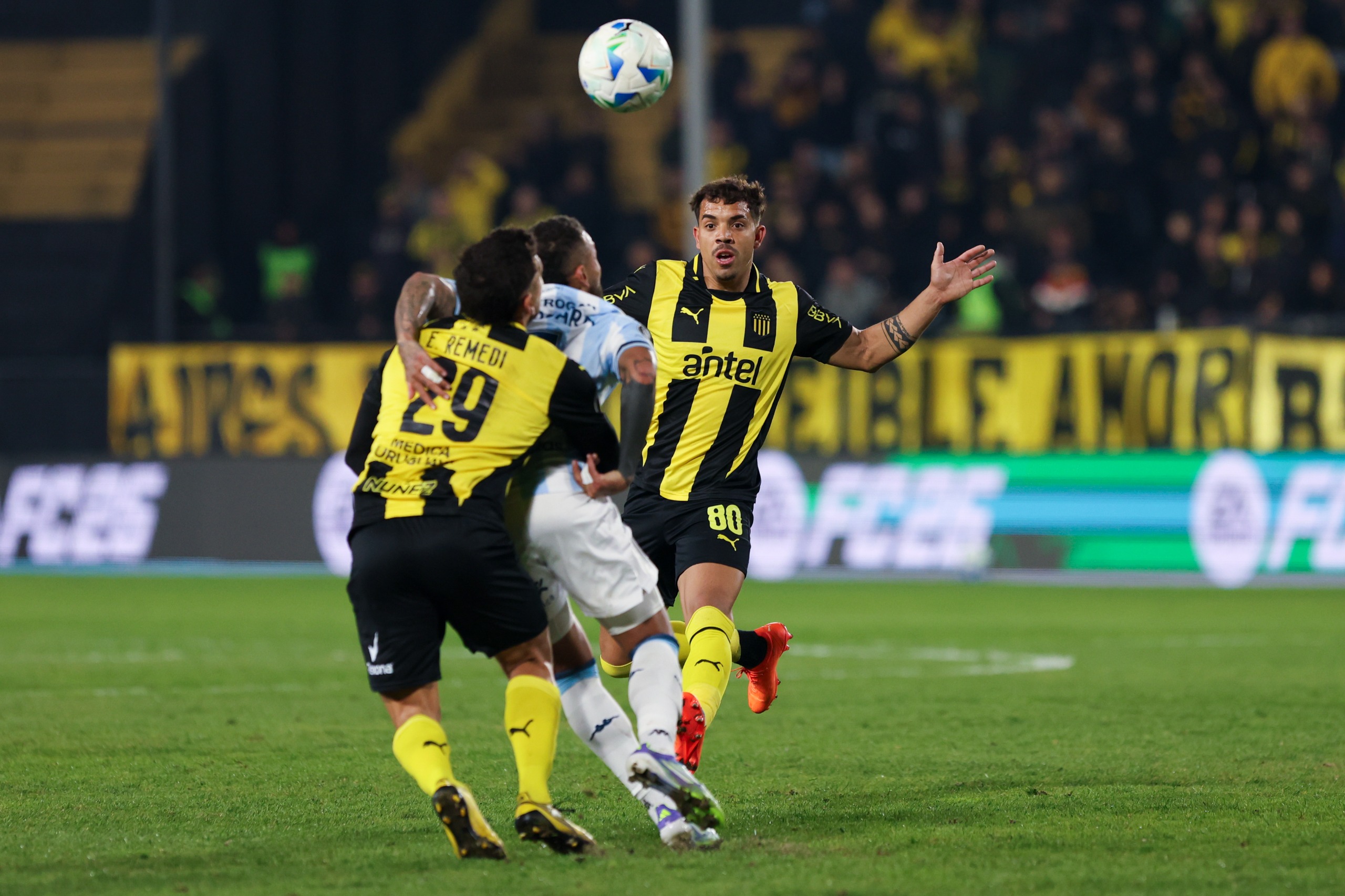 Peñarol-Racing de Avellaneda