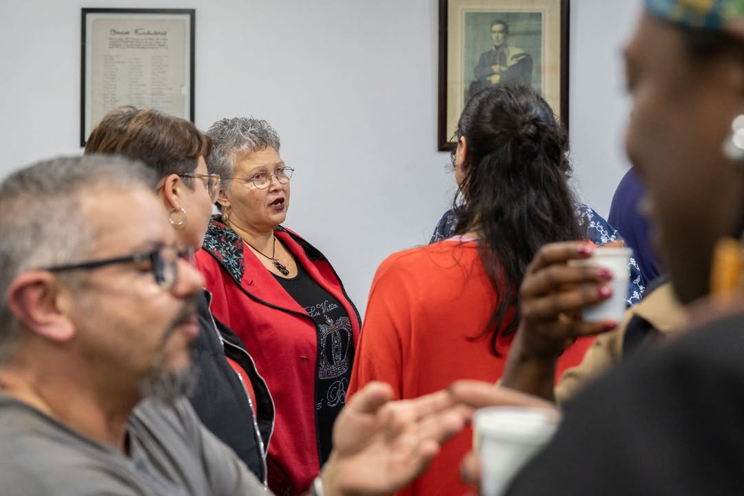 Karina Núñez: “Solo nosotras podemos escribir lo que sentimos y construir nuestro propio futuro”