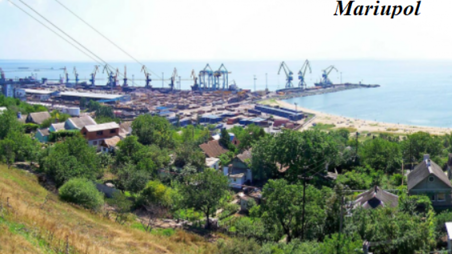 Vista lateral del puerto de Mariupol