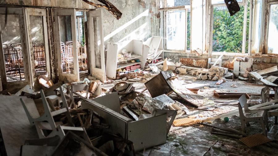 Interior de una casa destrozada