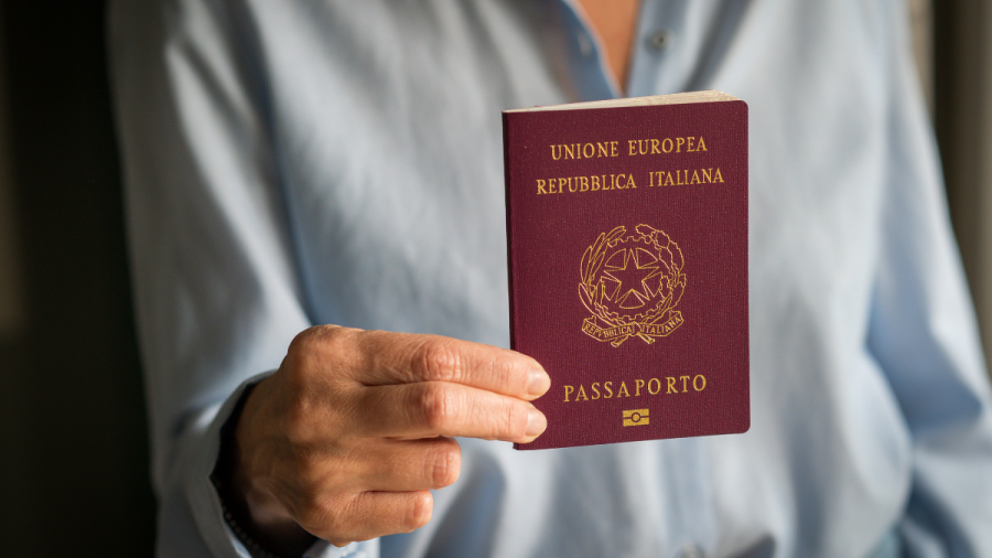 Los colectivos argumentan que América Latina tiene la mayor concentración de descendientes de italianos en el mundo, y que muchos emigrantes que llegaron en contextos de guerra y pobreza fueron parte clave de la reconstrucción económica de Italia. “Somos una oportunidad, no una amenaza para Italia”, sostienen.