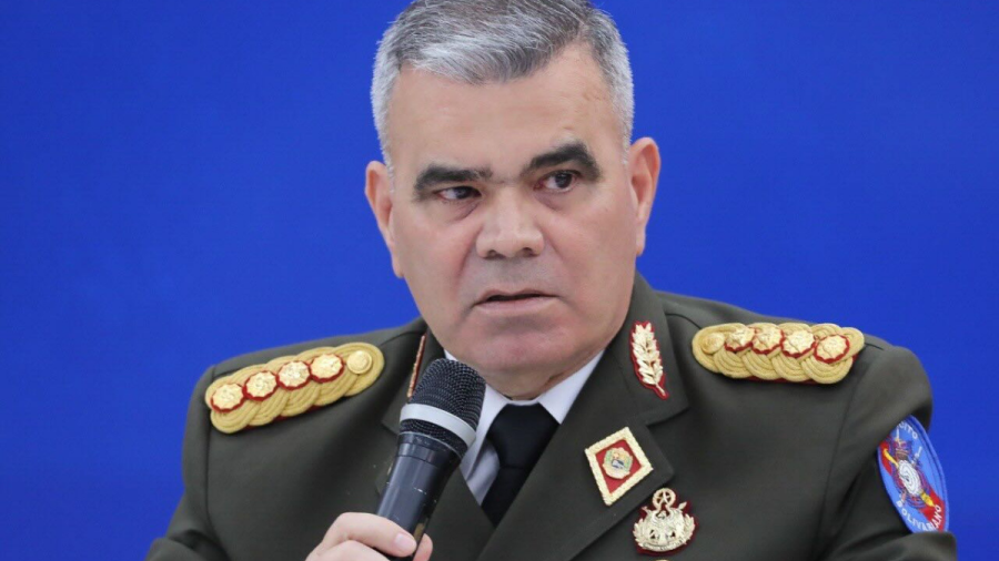 El Gobierno venezolano denunció una “agresión militar criminal” tras bombardeos atribuidos a EE.UU. en distintos puntos del país. La Fuerza Armada Nacional Bolivariana (FANB) activó un despliegue integral para la defensa del territorio y la población.