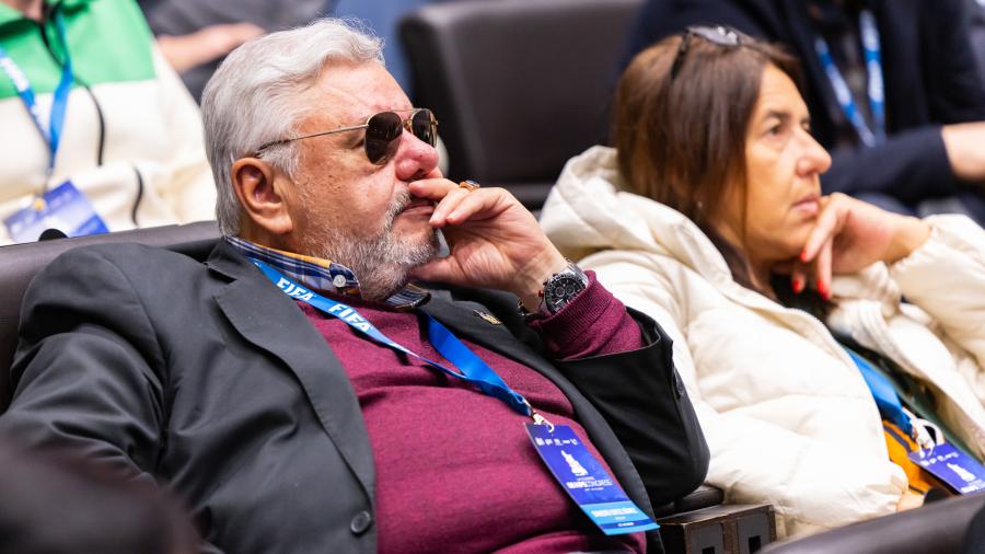 Ernesto y Adriana en la reunión con la FIFA en Zurich. Foto: Carlo Ponzoni AIPS