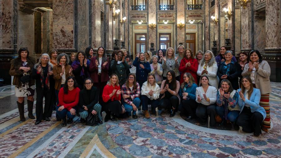 Tras cuatro años, se reinstaló la Bancada Bicameral Femenina para impulsar una agenda común de igualdad