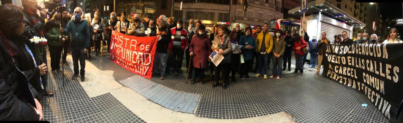 20 de Mayo en Buenos Aires frente al Hotel Liberty