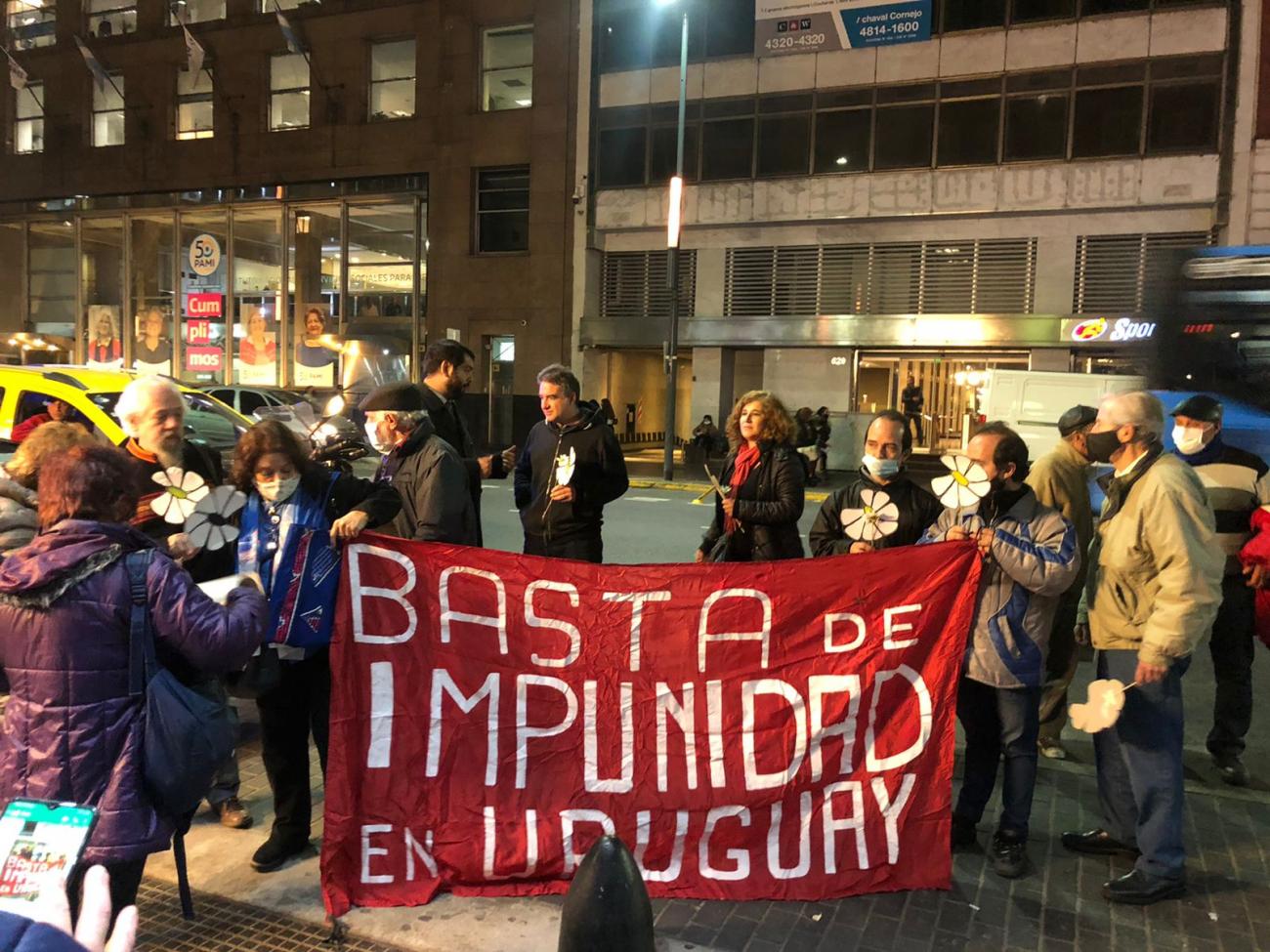 20 de Mayo en Buenos Aires frente al Hotel Liberty