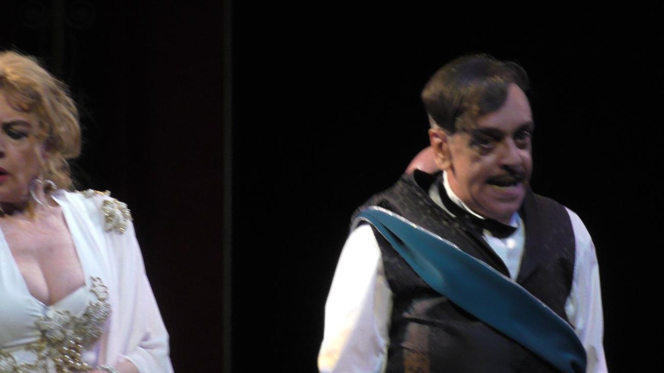 Escena de la opereta La Bella Helena