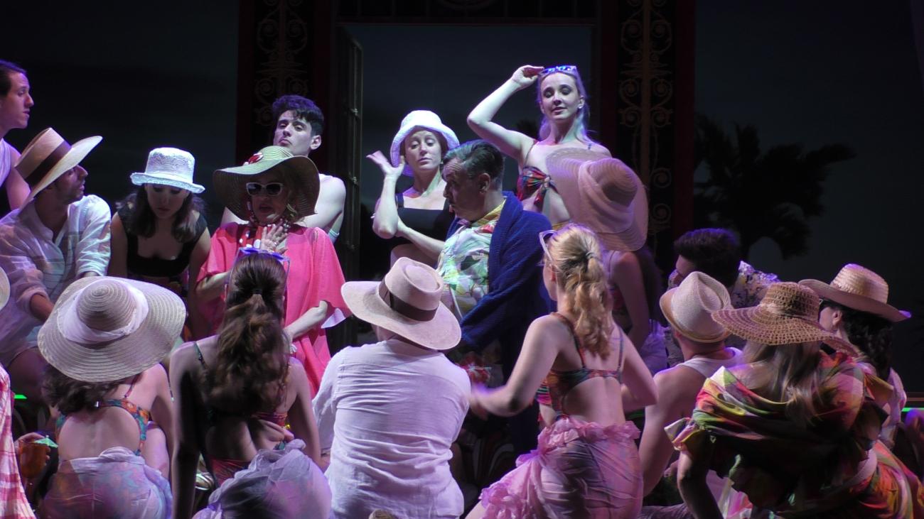 Escena de la opereta La Bella Helena