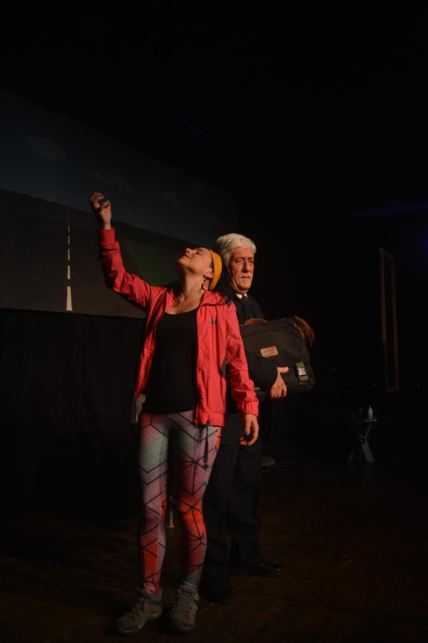 "Dos en la carretera" de Dino Armas. 